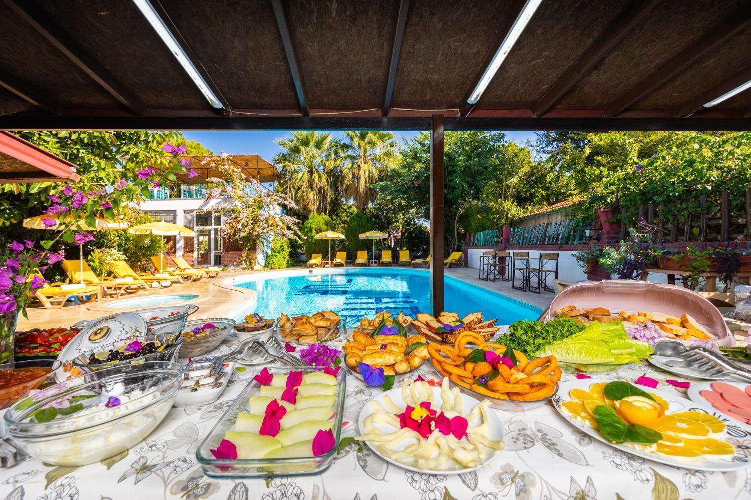 Yeni Doga Hotel 달리안 외부 사진
