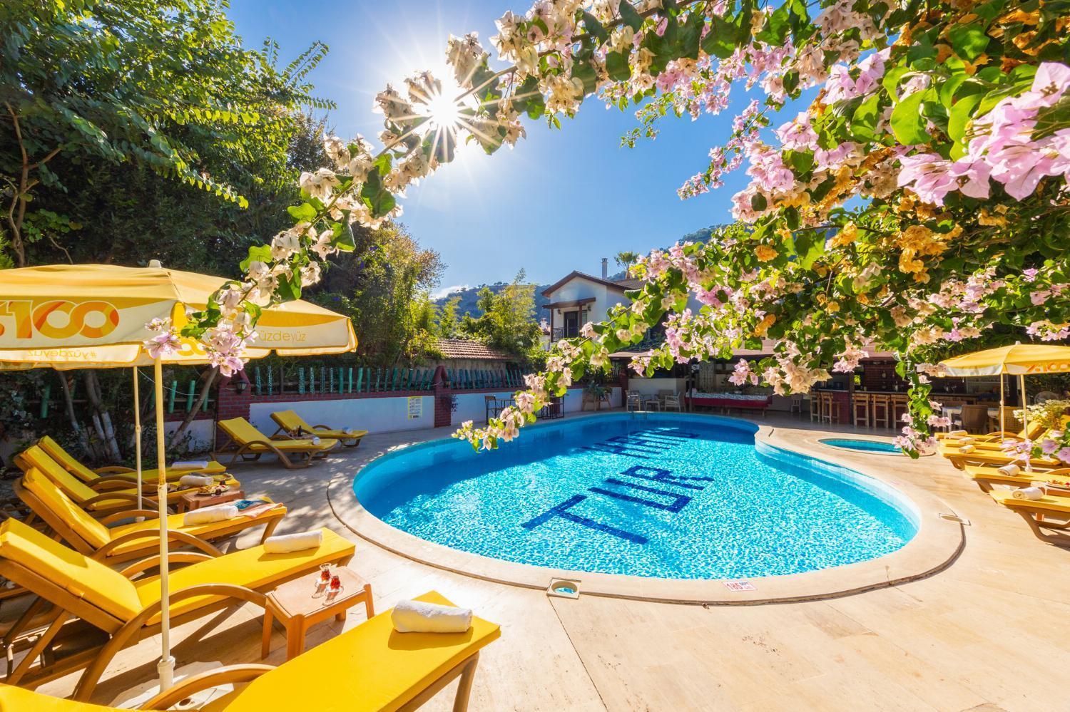 Yeni Doga Hotel 달리안 외부 사진