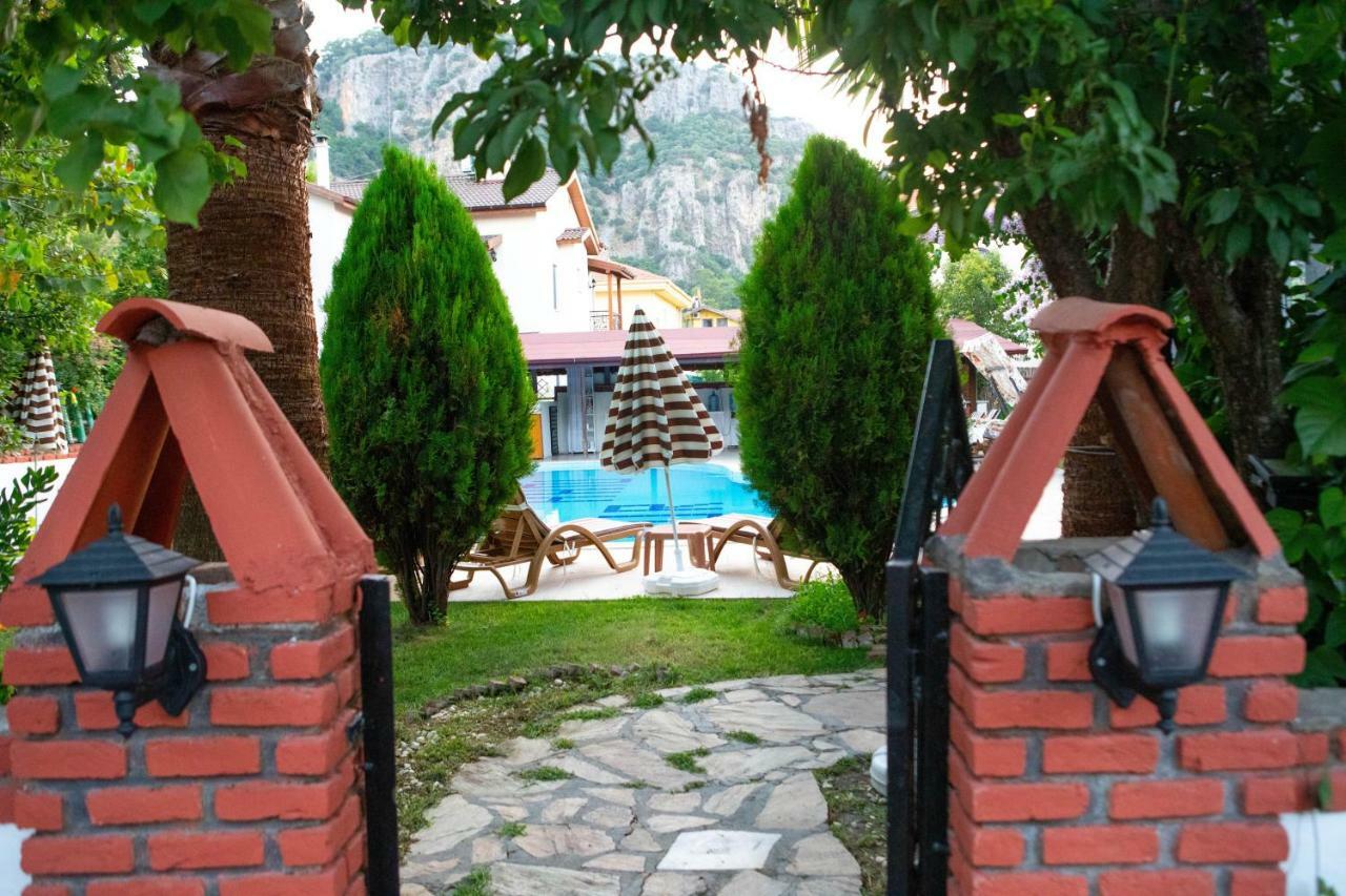 Yeni Doga Hotel 달리안 외부 사진